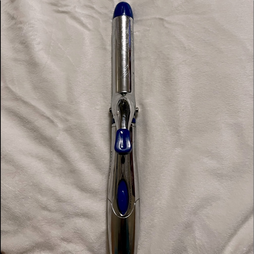 Revlon curling iron slightly used